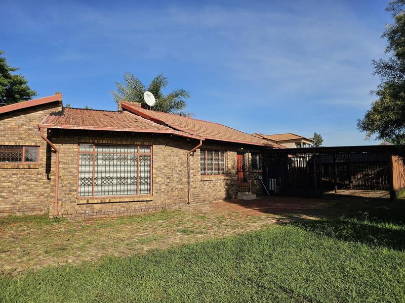 3 Bedroom Property for Sale in Elandsrand North West